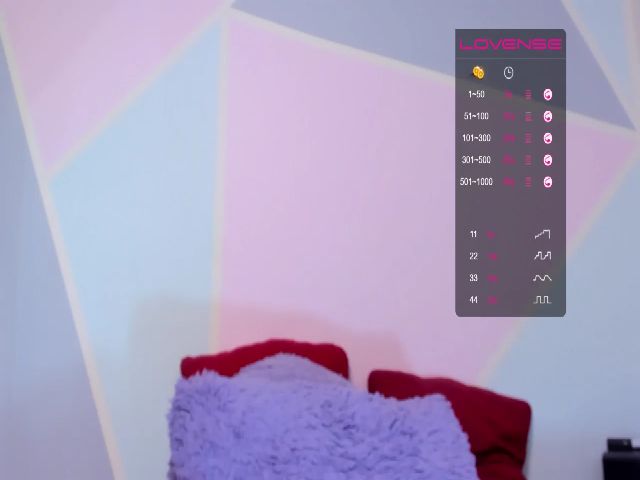 Live sex webcam photo for Violetatoo #262881254