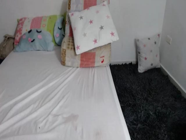 Live sex webcam photo for Em_aa #253332192