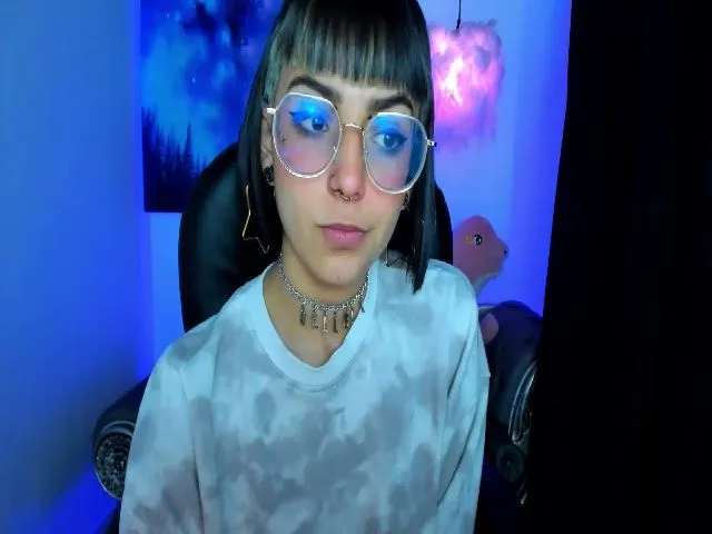 Live sex webcam photo for Angelsiinner #259972561