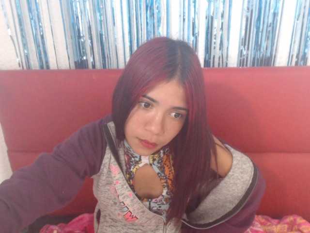 Live sex webcam photo for sweetpretty #247230810