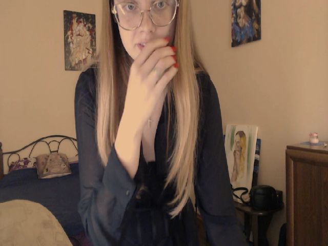 Live sex webcam photo for Jesii_Sweet_ #253732821