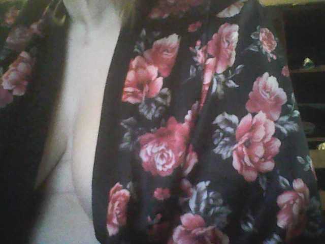 Live sex webcam photo for margosh-364 #241092913