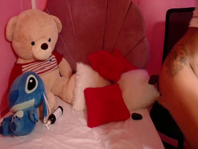 Live sex webcam photo for Diane_sinn #263215476