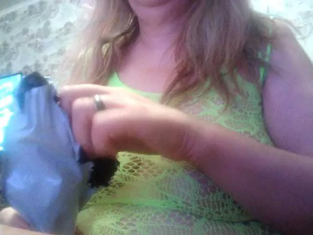 Live sex webcam photo for -Raven40- #241373415