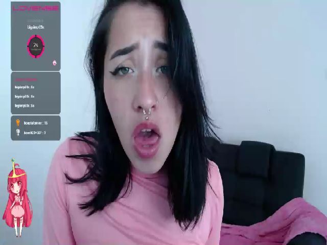 Live sex webcam photo for Summer_Mia #256438180