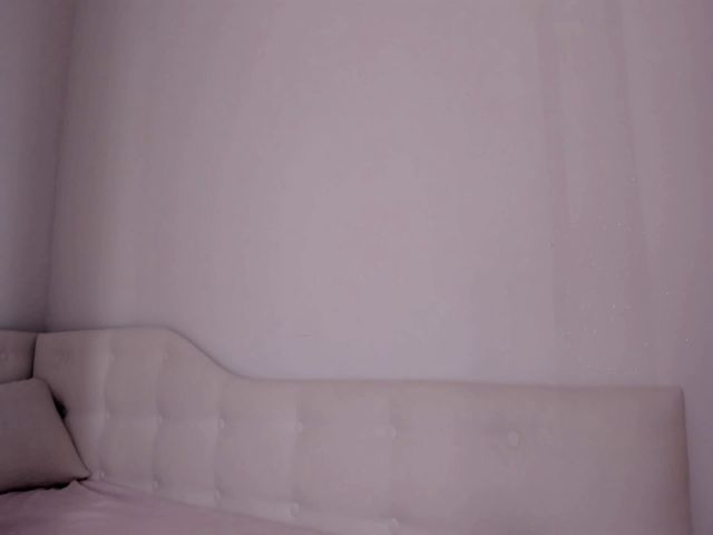 Live sex webcam photo for Karah_Mel #265244114