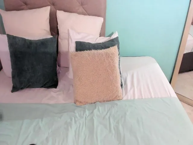 Live sex webcam photo for circenmilen #261847059