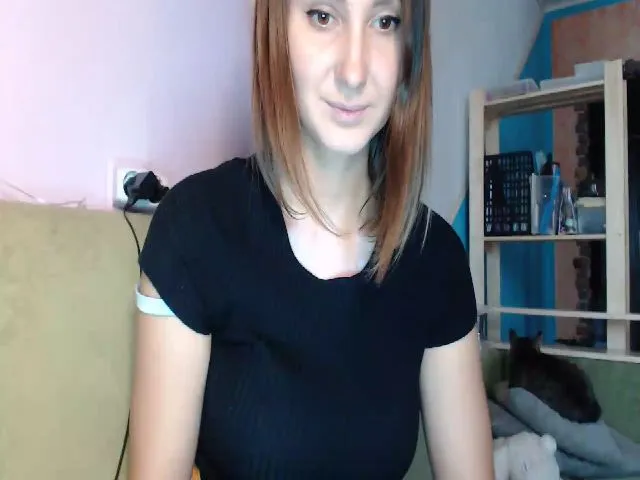 Live sex webcam photo for NikkiKiss_ #259755743