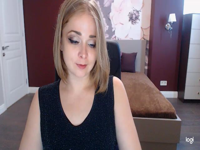 Live sex webcam photo for Nora_Reed #264889106