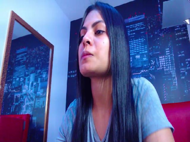 Live sex webcam photo for Haily_scot #254825998