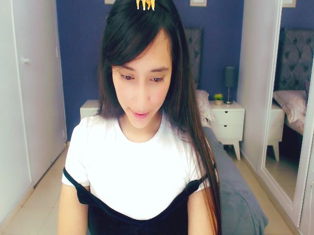 Live sex webcam photo for anniesclub #253660933