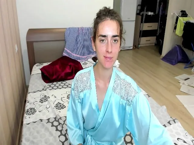 Live sex webcam photo for OwlEmmy #254854872