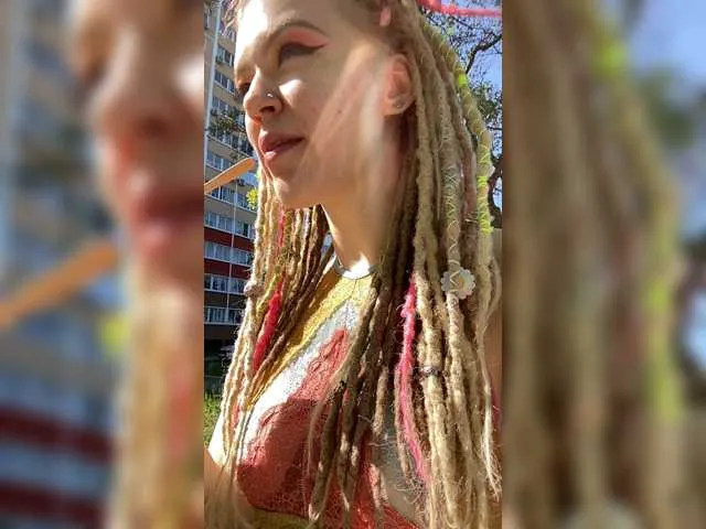 Live sex webcam photo for MATbFLEXA #241574770