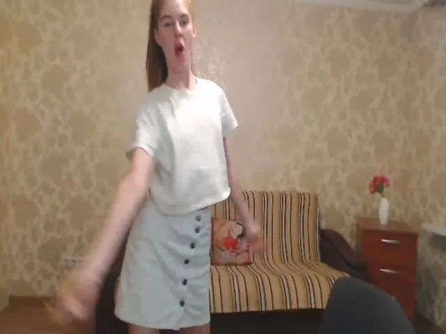Live sex webcam photo for Vesnyshka #263243815