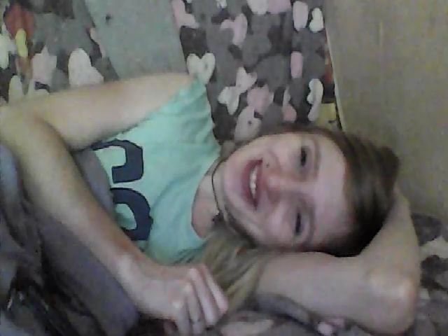 Live sex webcam photo for GuiltyKitty #257506377