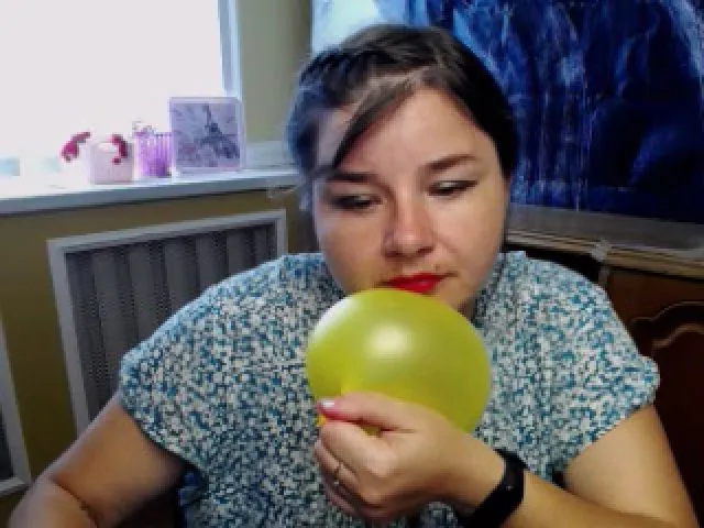 Live sex webcam photo for MonLais #264218182