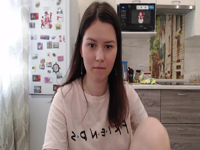 Live sex webcam photo for WonderXGirlXX #256824172