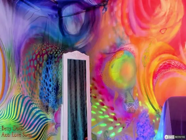 Live sex webcam photo for Diamanda_ #265125233