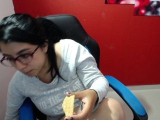 Live sex webcam photo for Sarahpotter #240666030