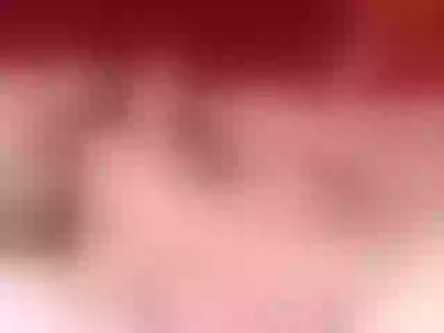 Live sex webcam photo for MaddyLennon #246152313