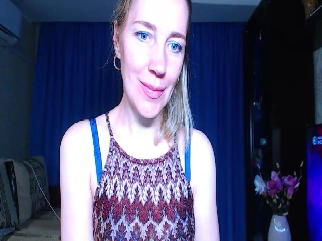 Live sex webcam photo for Oly_nice_ #253187975