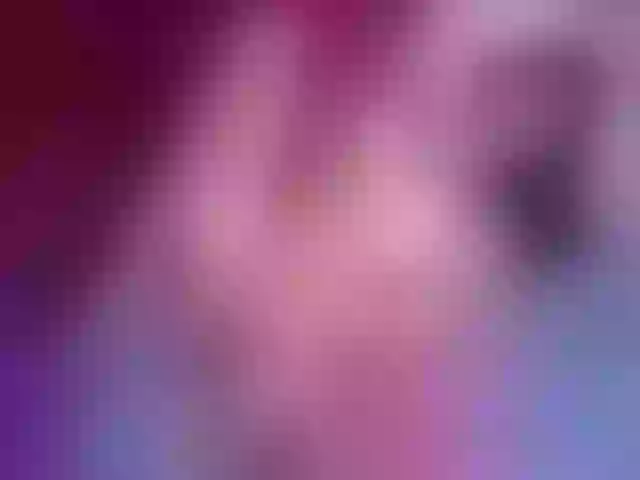 Live sex webcam photo for LiridaLake #260239721