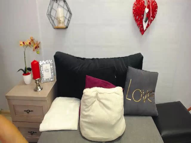 Live sex webcam photo for LaylaFantasy #263748371