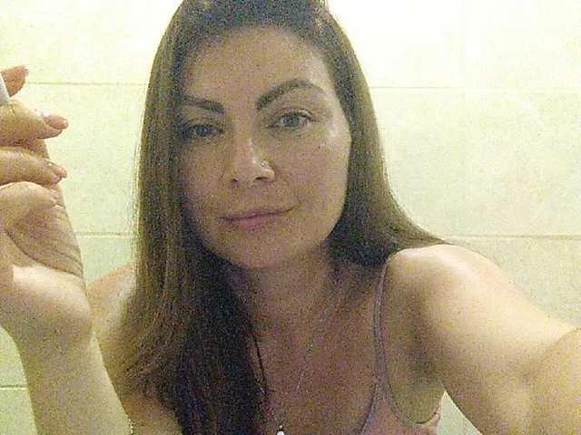 Live sex webcam photo for Katerinagreiz #256252841