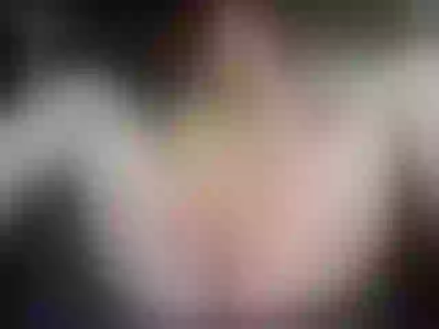 Live sex webcam photo for JenniferLuvv #261946635