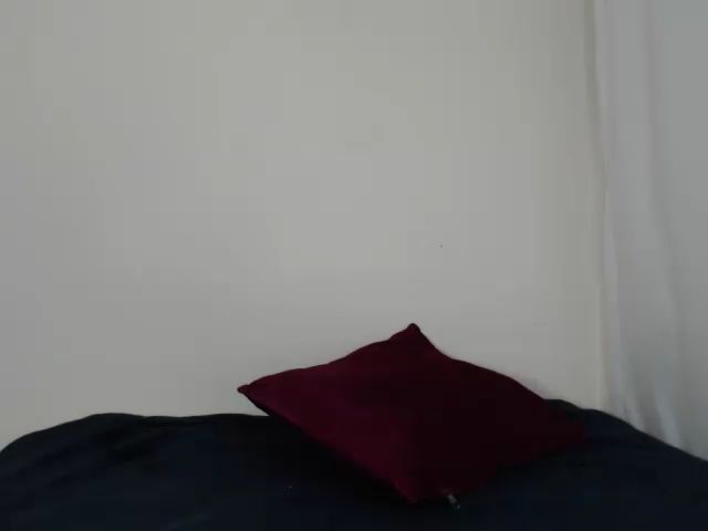 Live sex webcam photo for cata122 #253293975