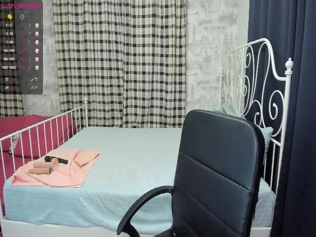 Live sex webcam photo for A11yson #252930309