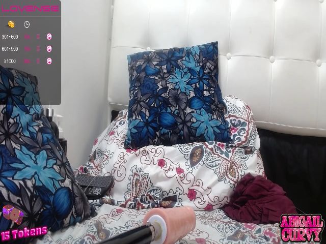 Live sex webcam photo for Abigail_curvy #264345443