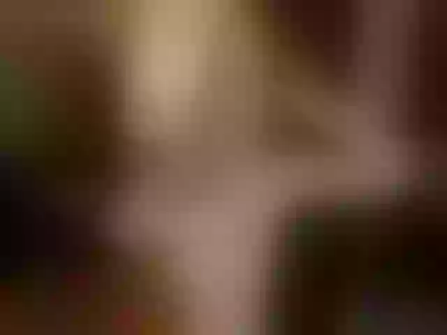 Live sex webcam photo for WildestKitten #252288147