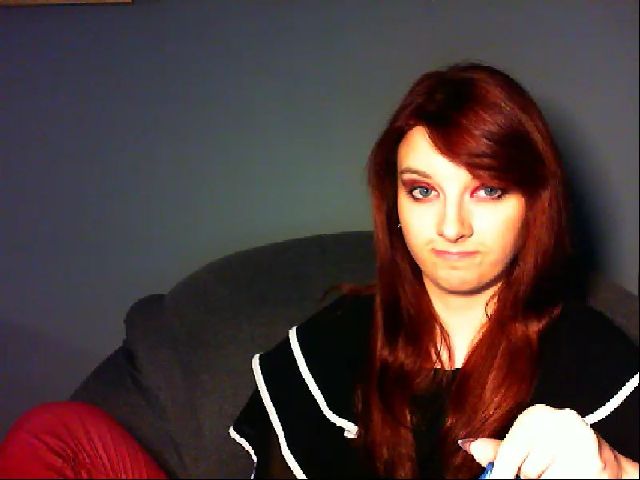 Live sex webcam photo for VirginLuna18 #255711491