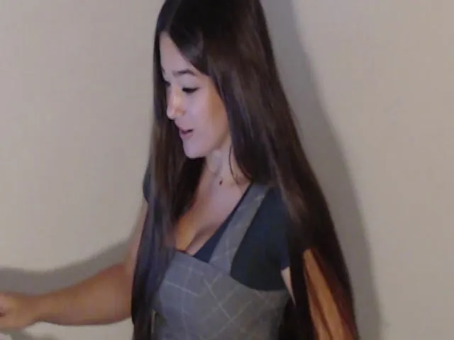 Live sex webcam photo for Lucky_V #264623398