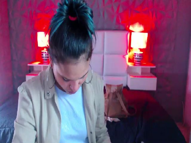 Live sex webcam photo for Infinitystarp #254869743