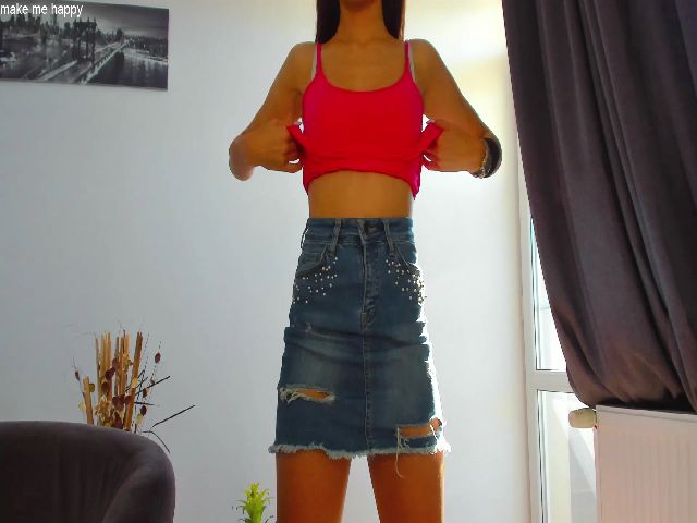 Live sex webcam photo for Roses_dream #255005249