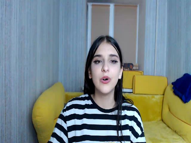 Live sex webcam photo for Areissa #258412451