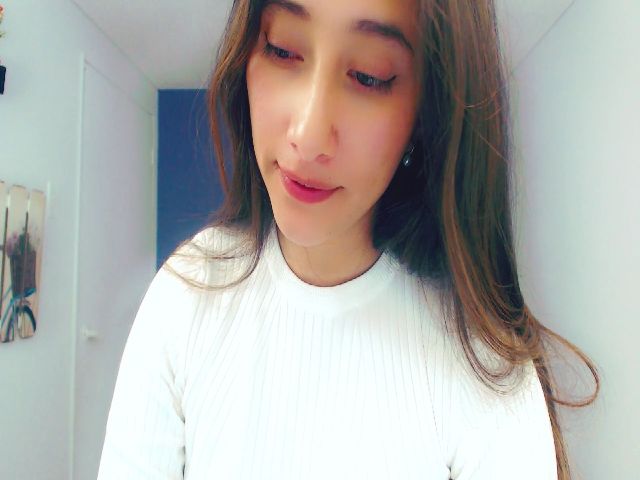 Live sex webcam photo for anniesclub #252408425