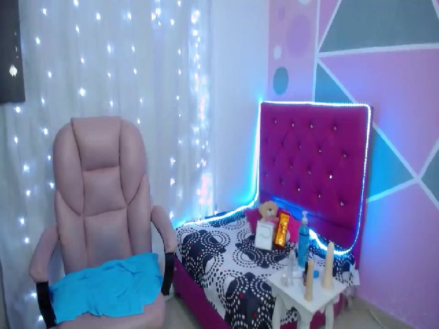 Live sex webcam photo for Bambi_candy #260307705