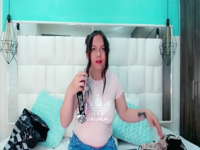 Live sex webcam photo for mariajose_19 #260157201