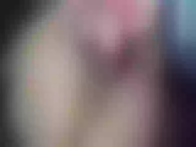 Live sex webcam photo for KinkyKortney #252475913
