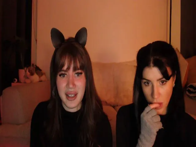 Live sex webcam photo for JazzyCat #256232247