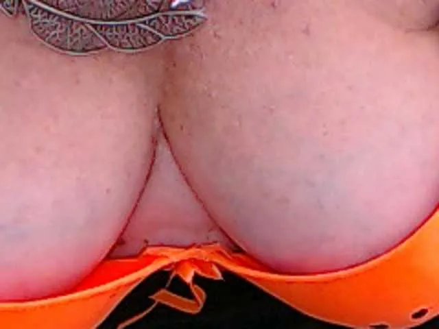 Live sex webcam photo for AlanaRichards #260623479