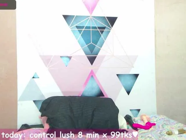 Live sex webcam photo for LilaFacchini #241393907