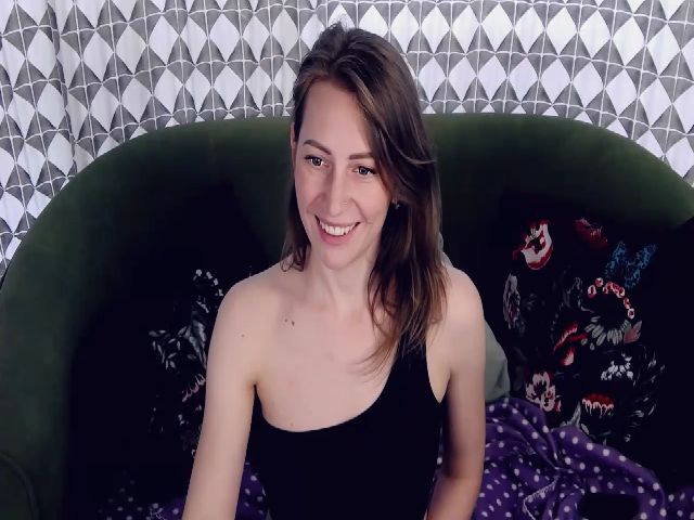 Live sex webcam photo for SunnyJull #259198944