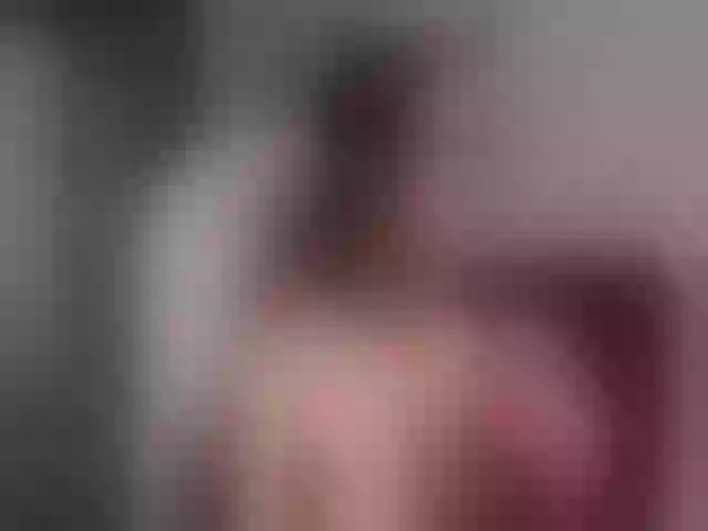 Live sex webcam photo for Sun_kissed1 #255878226