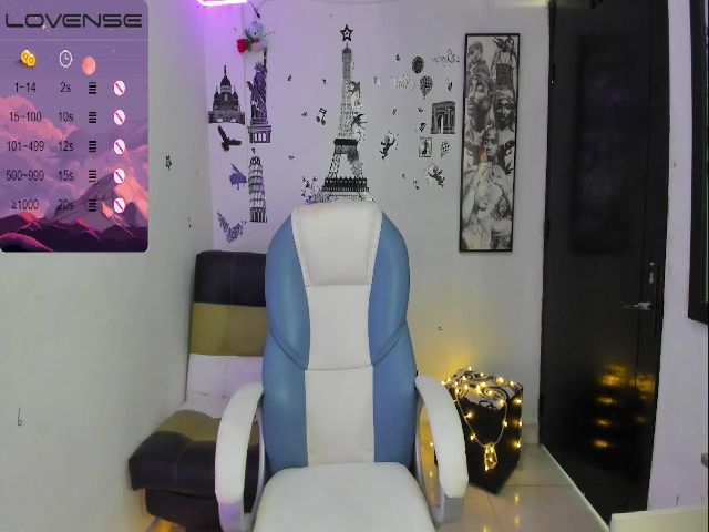 Live sex webcam photo for Valentina_5_ #254166535