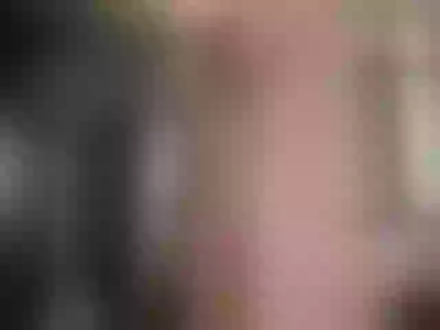 Live sex webcam photo for JenniferLuvv #263041730