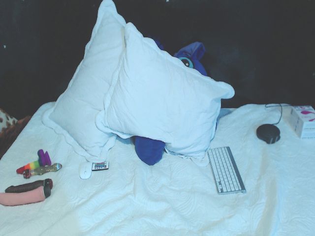 Live sex webcam photo for GiaElliot #255361727